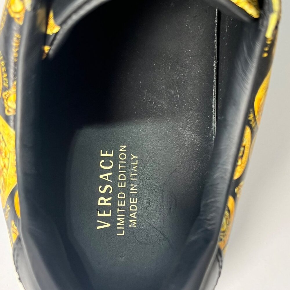 Versace Ilus Medusa Amplified Print Mens Sneaker size 8 Limited Edition - Picture 4 of 6